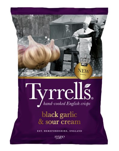 Tyrrell's Black Garlic&Sour Cream Burgonyachips fekete fokhagymával és tejföllel 135g