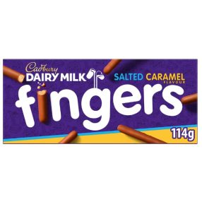   Cadbury Fingers Salted Caramel Tejcsokoládés kekszrudak sós-karamellás ízesítéssel 114g