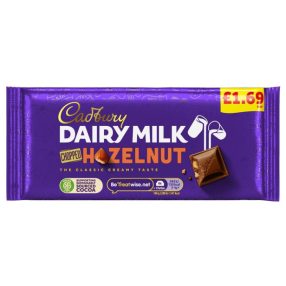   Cadbury Táblás normál Chopped Hazelnut Tejcsokoládé tört mogyoróval 95g